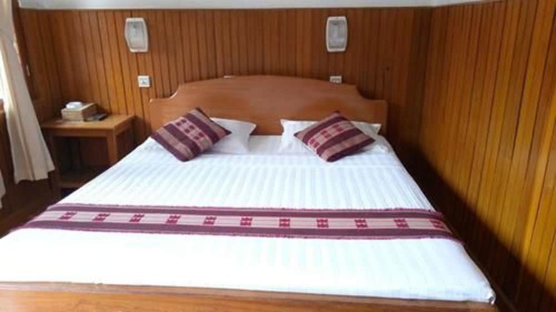 Hotel Shwe Nadi Guest House