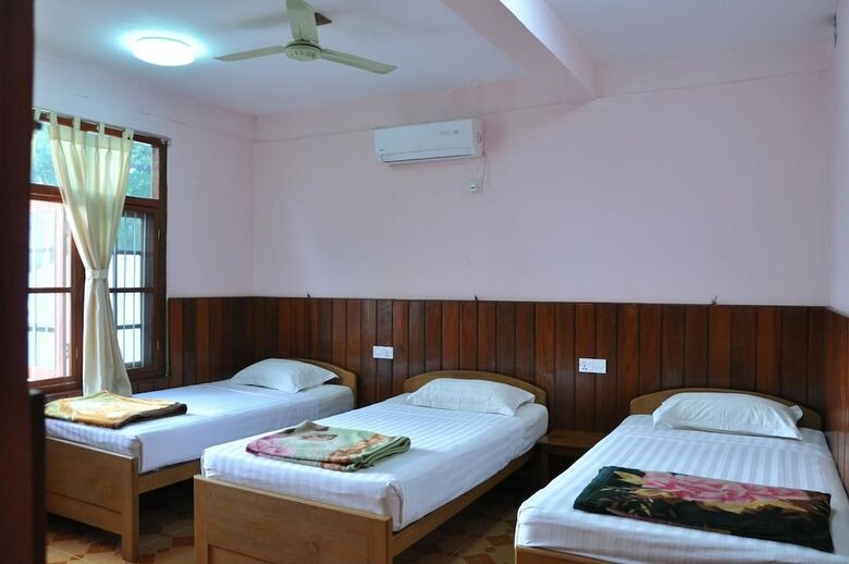 Hotel Shwe Nadi Guest House