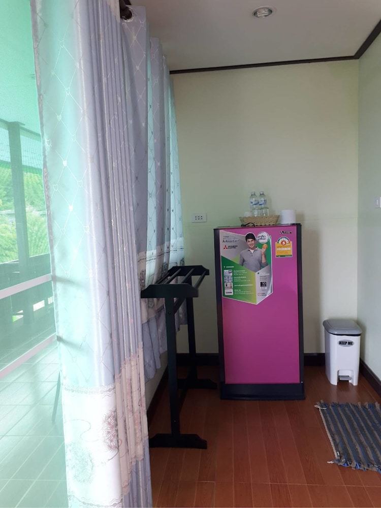 Hotel Baan Rairungsan