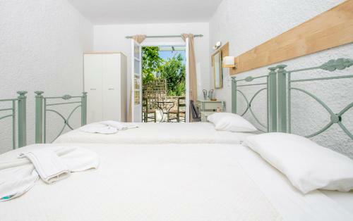 Hotel Syros Inn