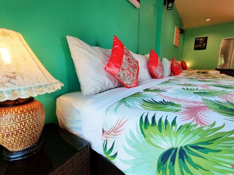 Hotel Grand Orchid Resort