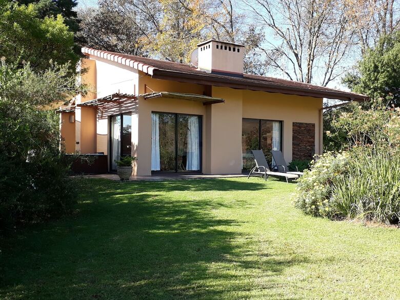 Ama Casa Cottages