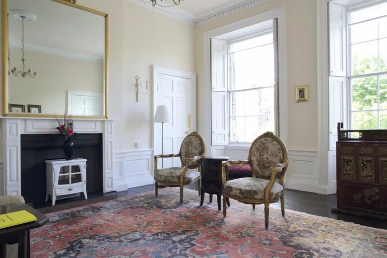 Apartamentos 3 Bedroom Flat In City Centre