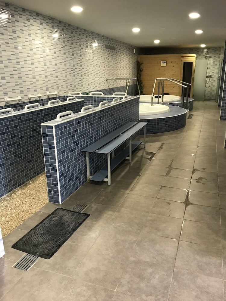 Hotel Complejo Turistico Ba�os Del Robledillo