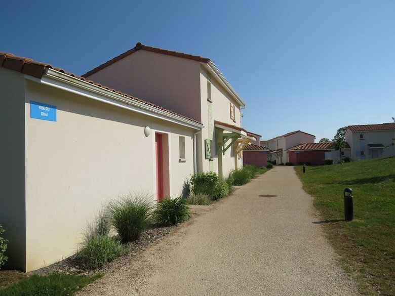 Hotel Les Vagues Bleues