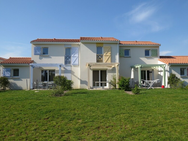 Hotel Les Vagues Bleues