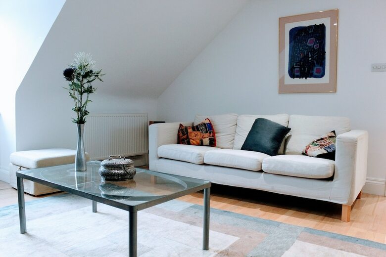 1 Bedroom Penthouse Apartment On Royal Mile