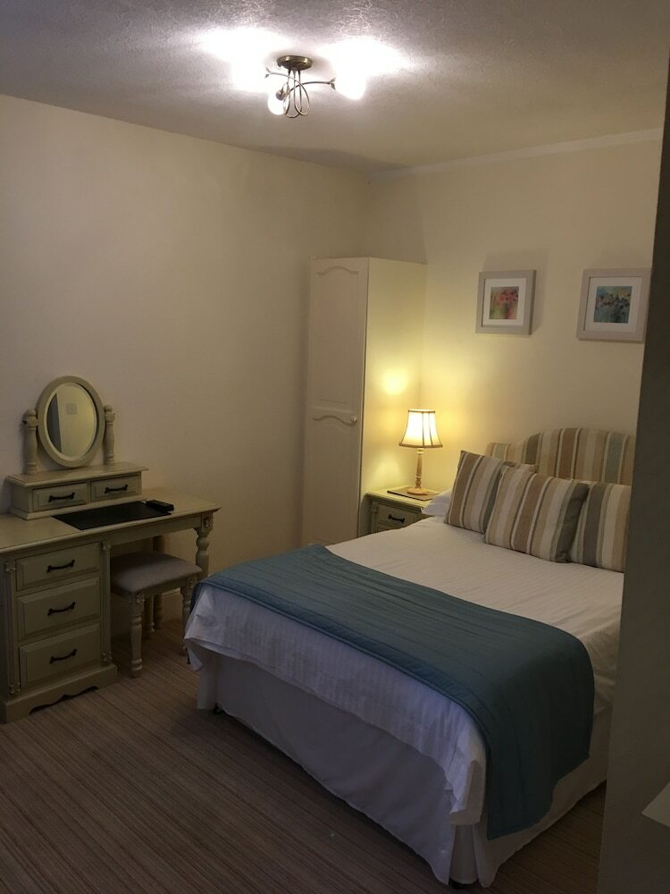 Hotel Upper Mount House