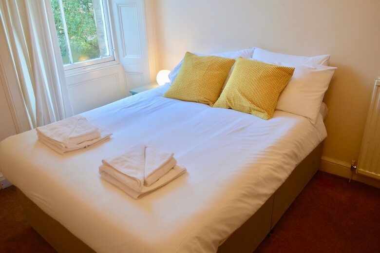 Apartamentos 3 Bedroom Bruntsfield Flat