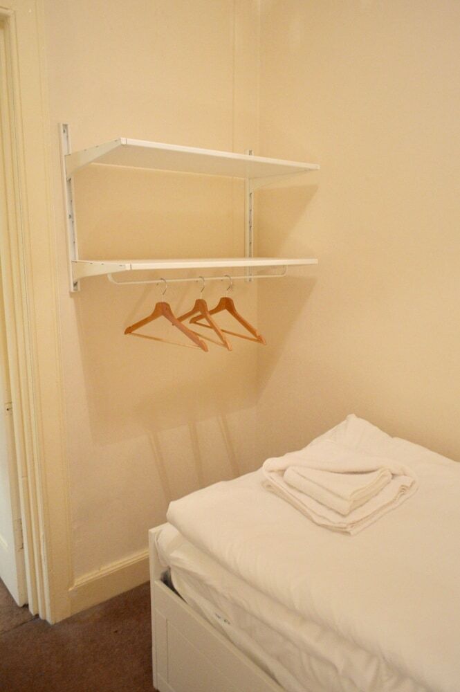 Apartamentos 3 Bedroom Bruntsfield Flat