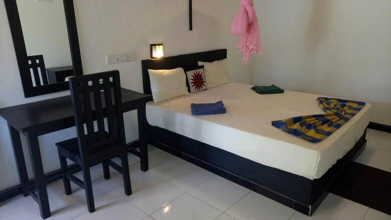 Hotel Golden Beach Inn