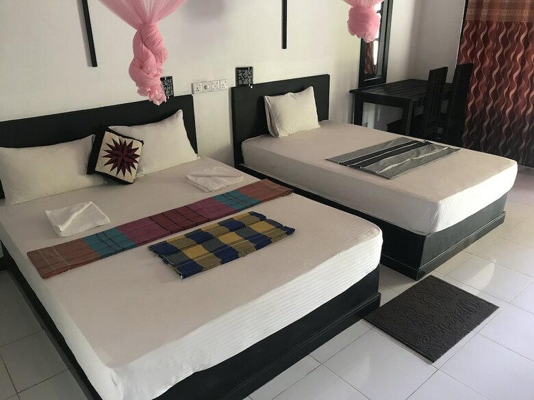 Hotel Golden Beach Inn