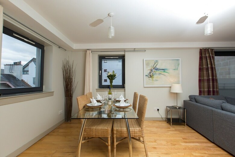 Royal Mile 2 Bedroom Apartment