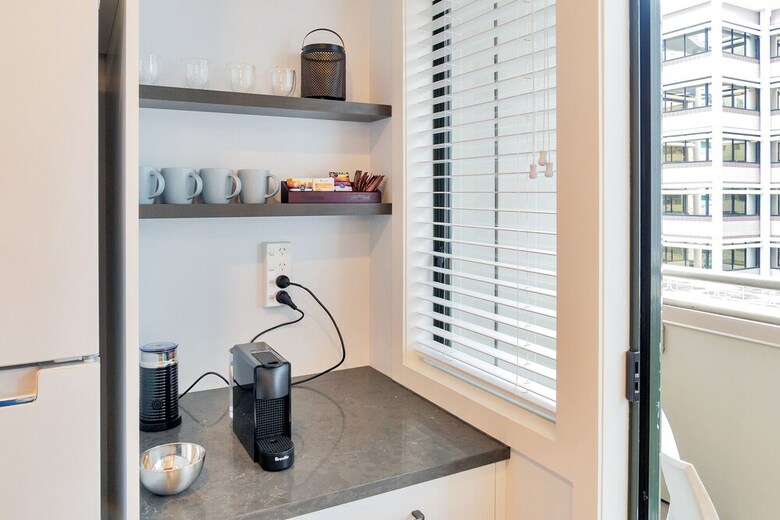 Chic & Stylish Apartment With Free Parking