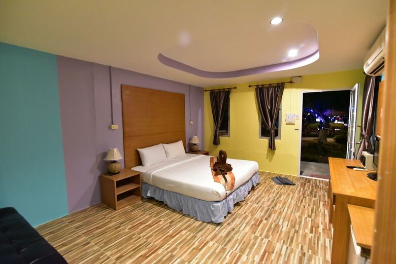 Hotel Dong Talay Lipe Beach Resort