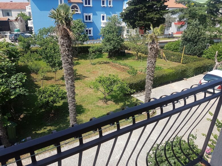 Apartments Zova
