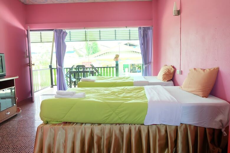 Hotel Nam Phueng Place 2