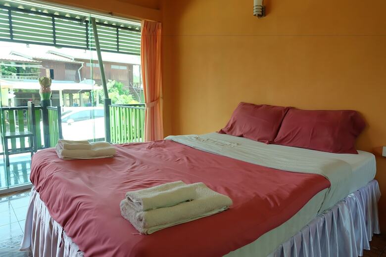 Hotel Nam Phueng Place 2