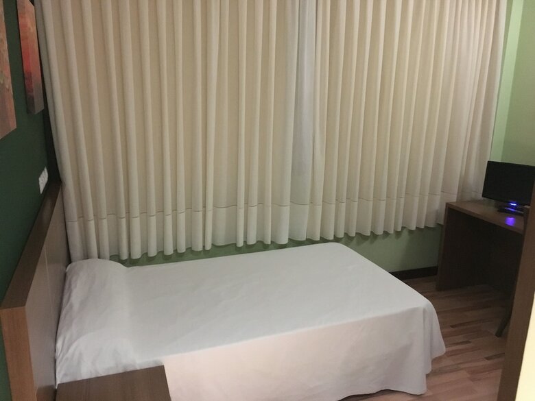 Hotel �rea de Servicios Los Chopos