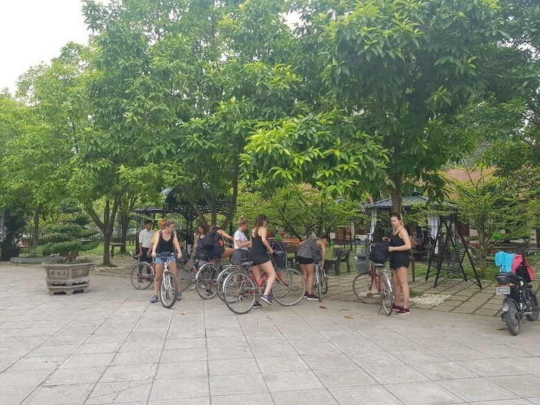 Tam Coc Gecko Garden Hotel