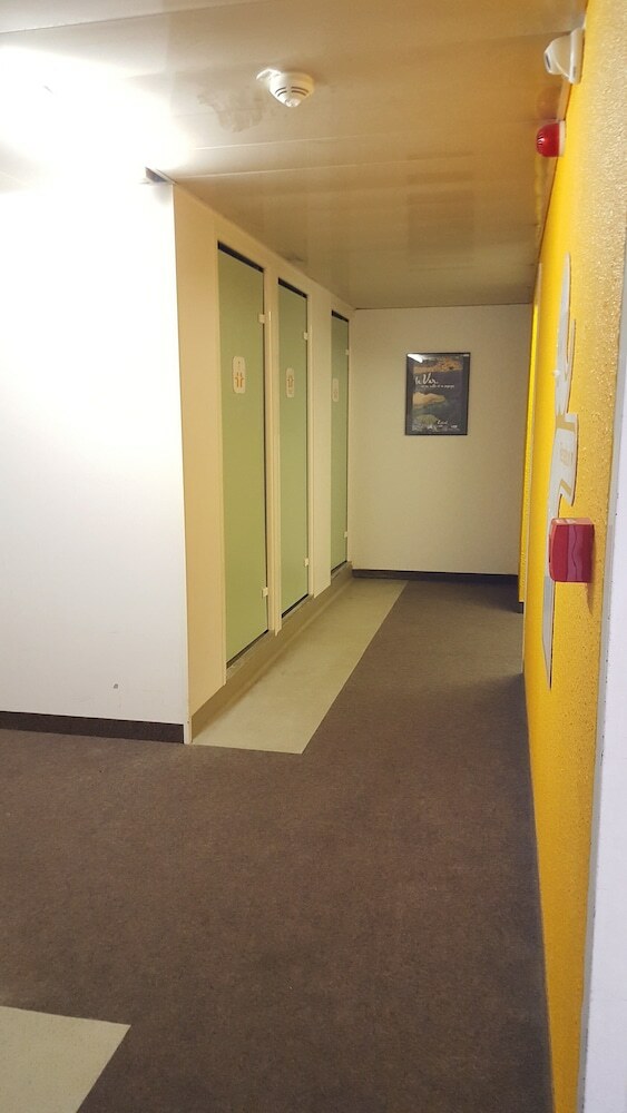 Hotelf1 Fr�jus Roquebrune-sur-argens