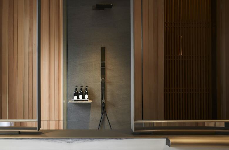Owall Hotel