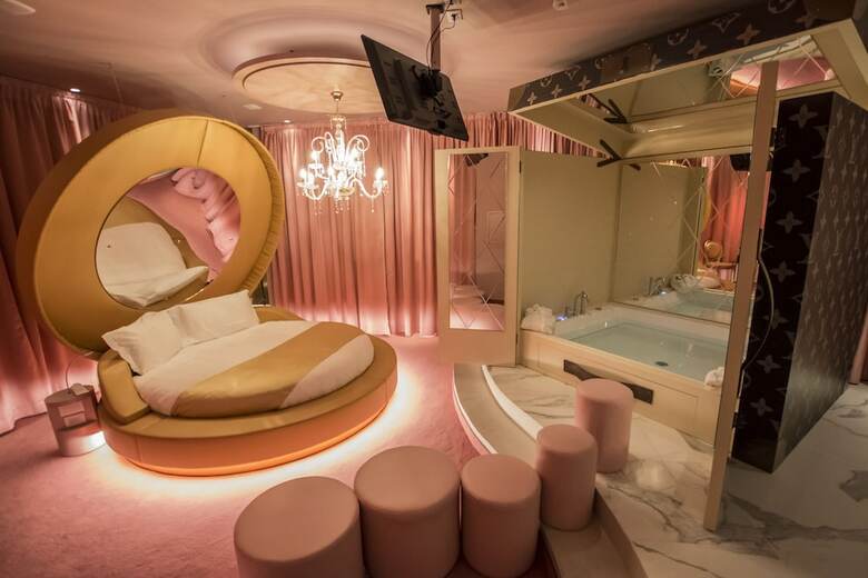 Hotel Emotional Grand Motel