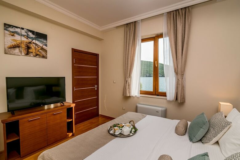 Apartamentos Hedera Residences
