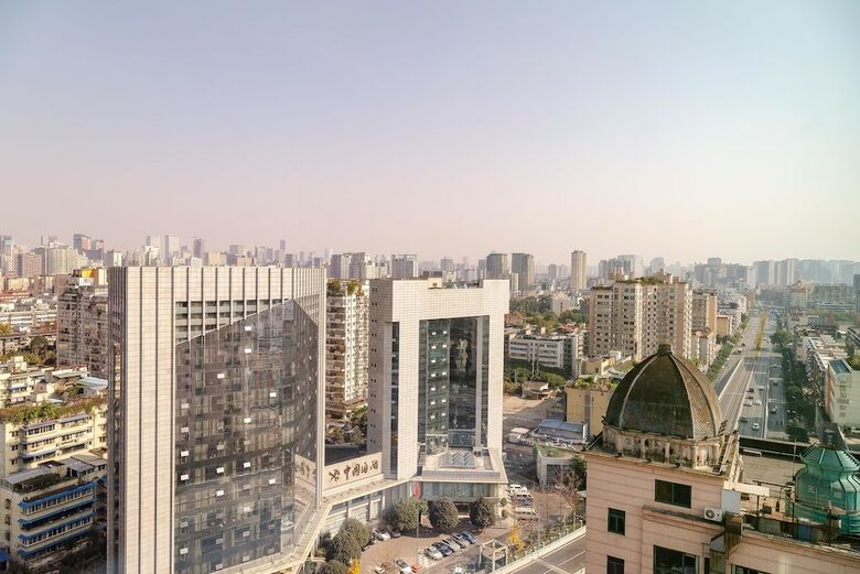Chengdu Joy Family Apartment