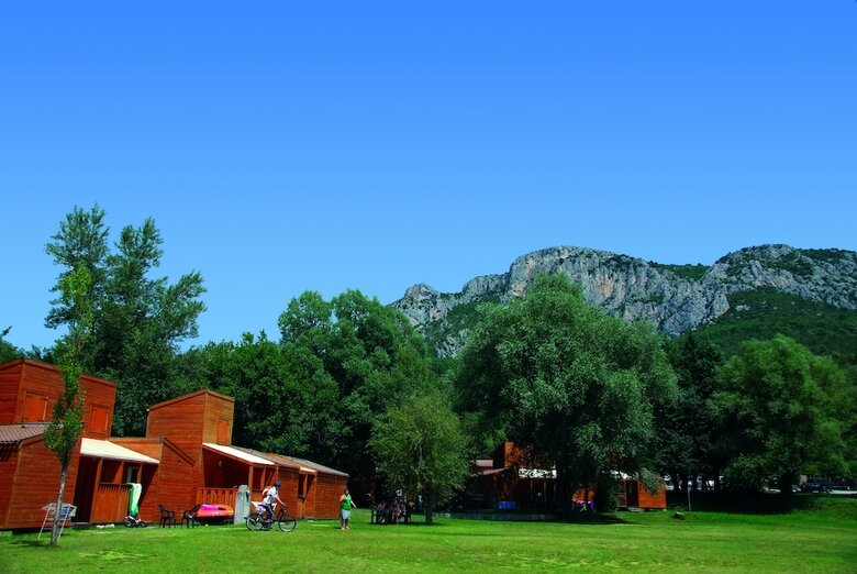 Camping Domaine Du Petit Lac