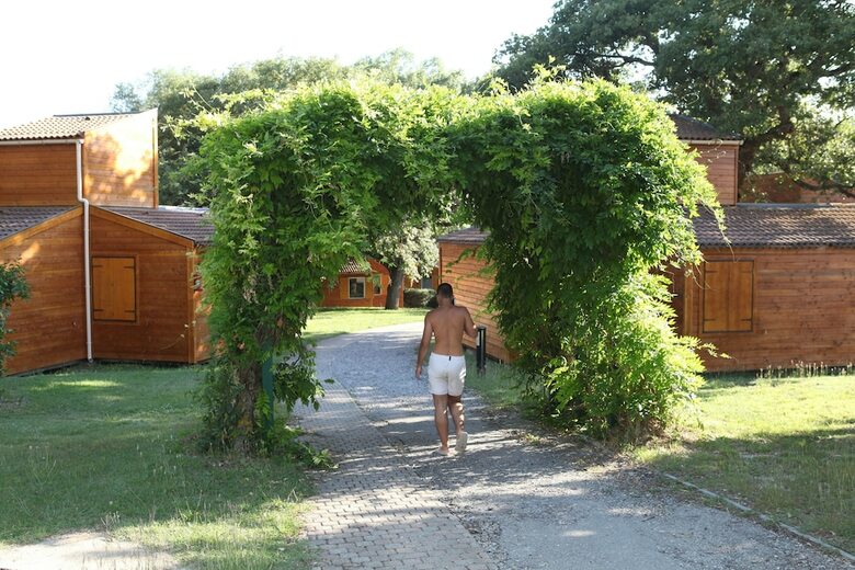 Camping Domaine Du Petit Lac