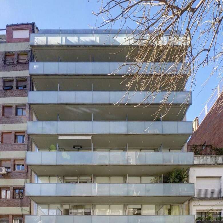 Apartamentos Cabello Square