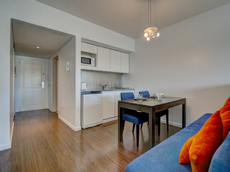 Apartamentos Recoleta Square
