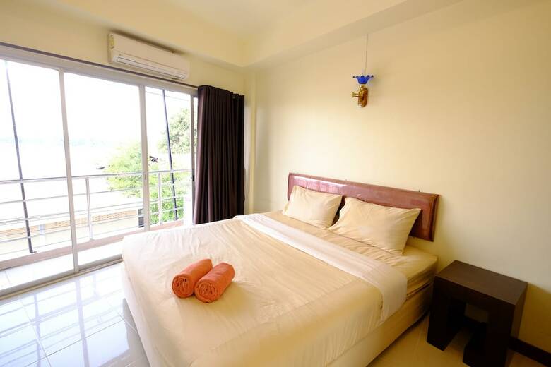 Baan Rim Khong Hotel