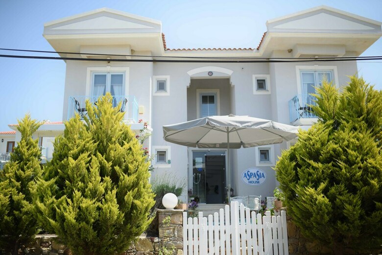 Hotel Aspasia House