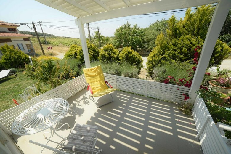 Hotel Aspasia House