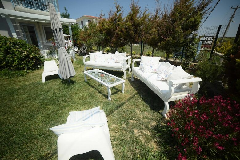 Hotel Aspasia House