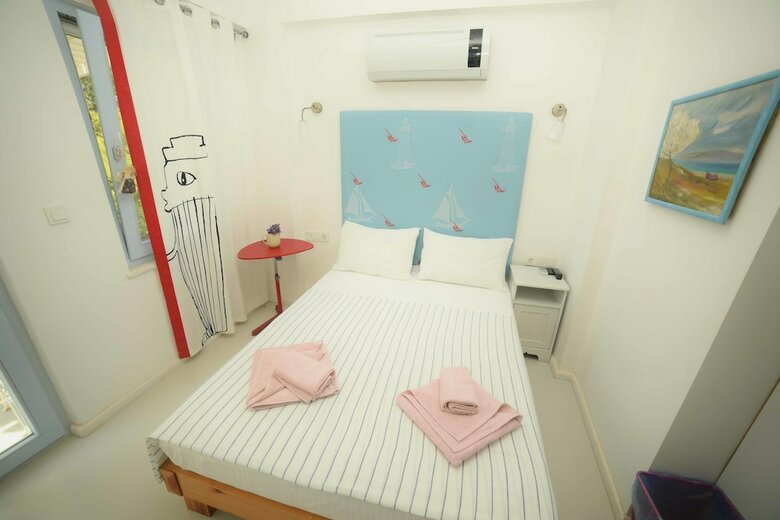 Hotel Aspasia House