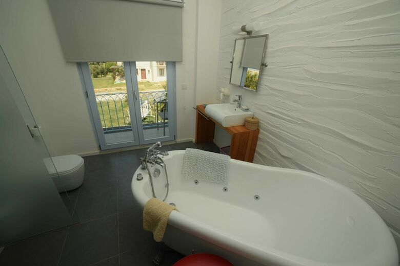 Hotel Aspasia House