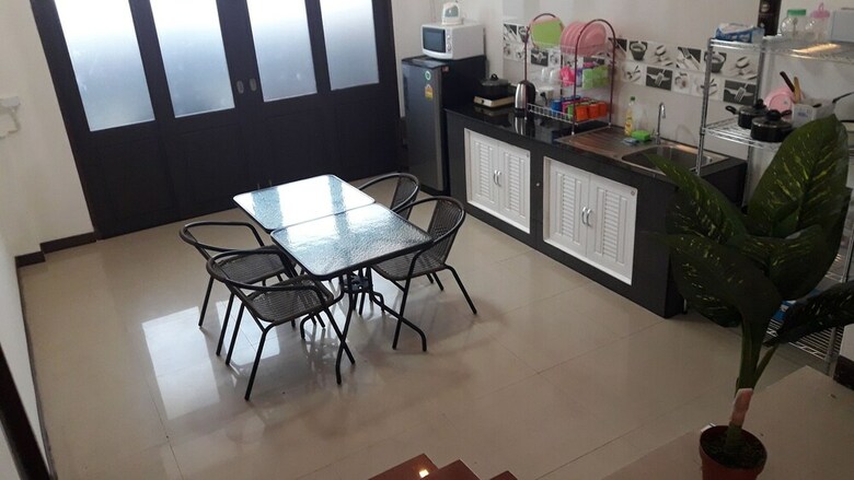 Hostal Vanilla Hostel & Bar