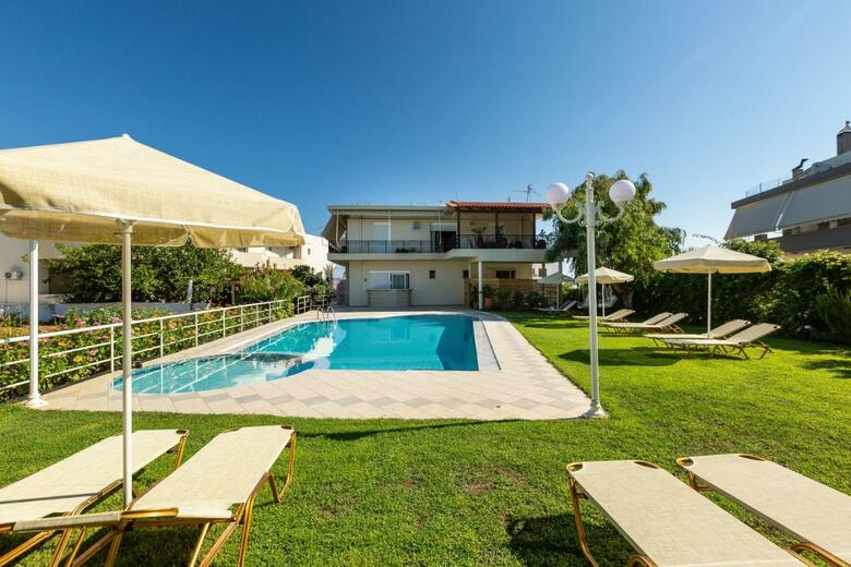 Apartamentos Theros
