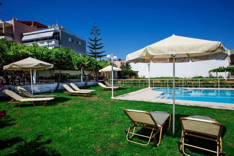 Apartamentos Theros