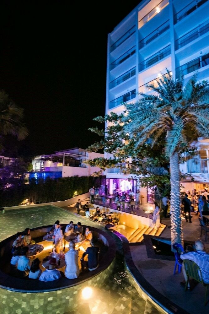 Worita Cove Hotel
