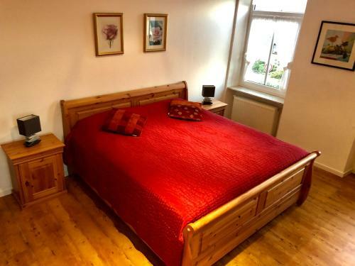 Hostal Landhaus Warndtwald