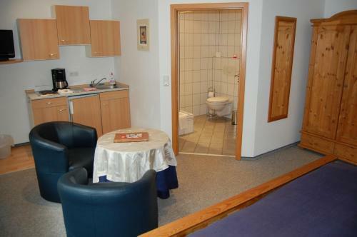 Hostal Landhaus Warndtwald