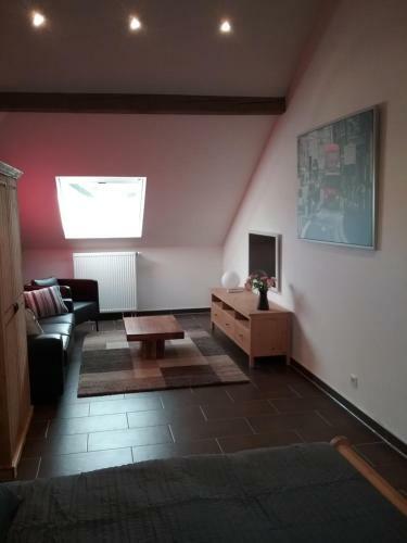 Hostal Landhaus Warndtwald Dependance