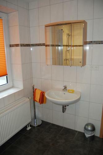Hostal Landhaus Warndtwald Dependance