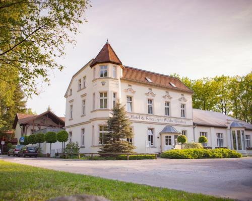 Hotel & Restaurant Waldschl�sschen