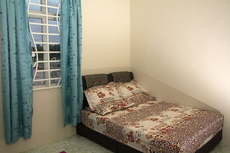 Jf Wadi Sofea Homestay