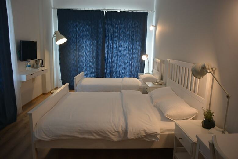 Eleia Hotel ?znik